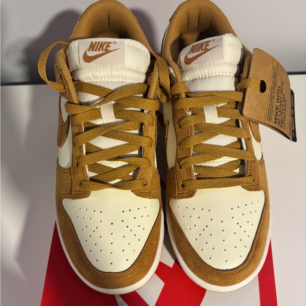 Nike Tan and Cream Sneakers